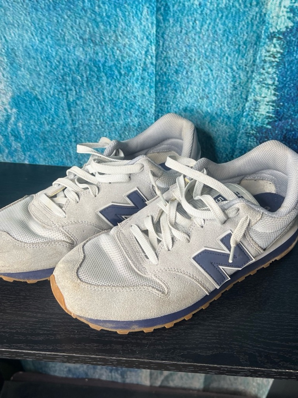 New Balance 500 Men’s Light Gray & Navy Suede Mesh Sneakers